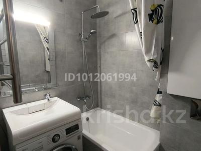 1-комнатная квартира · 33 м² · 5/5 этаж, ул. Бурова 12 за 160 000 ₸ в Усть-Каменогорске, Ульбинский