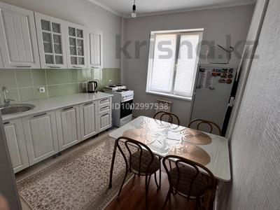 2-комнатная квартира · 63.7 м² · 8/12 этаж, 33-й мкр 22 за 15 млн 〒 в Актау