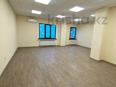 Офисы, магазины и бутики, кабинеты и рабочие места · 34.3 м² за 294 980 ₸ в Алматы, Алмалинский р-н