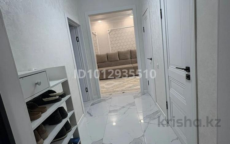 2-комнатная квартира · 54 м² · 4/10 этаж, мкр Новый Город, Байкен Ашимова 21 — облачного суда, рядом 19 школа и 103 школа за 30 млн ₸ в Караганде, Казыбек би р-н — фото 2