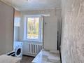 1-комнатная квартира · 32 м² · 2/5 этаж, Майкудук, 16й микрорайон за 8.5 млн ₸ в Караганде, Алихана Бокейханова р-н