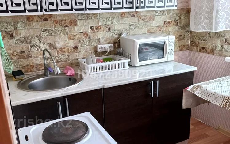 1-комнатная квартира · 32 м² · 4/5 этаж, Момышулы 1 за 130 000 〒 в Жезказгане — фото 2