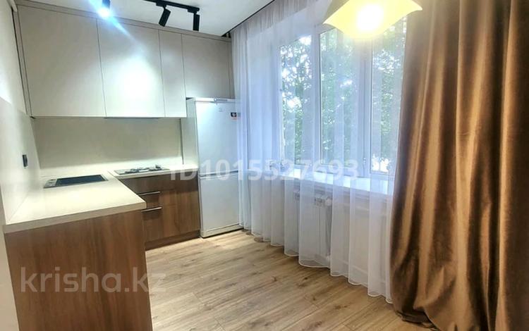 1-бөлмелі пәтер · 36 м² · 2/5 қабат, №11 ш/а., Ораза Жандосова 49, бағасы: 32 млн ₸ в Алматы, Ауэзовский р-н — фото 2