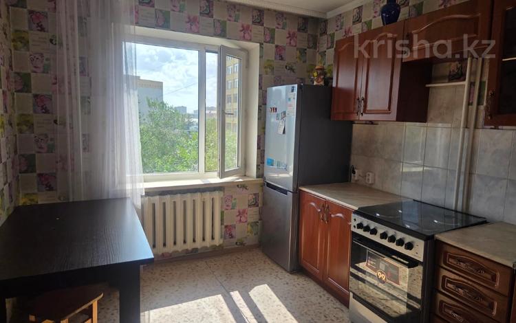 2-комнатная квартира · 52.7 м² · 6/9 этаж, Победы 16 за 21.1 млн ₸ в Семее — фото 2