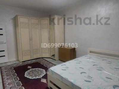 1-бөлмелі пәтер · 42 м² · 2/5 қабат, мкр Аксай-3 8, бағасы: 220 000 ₸ в Алматы, Ауэзовский р-н
