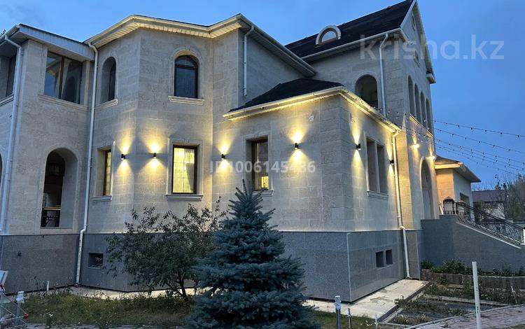Отдельный дом · 10 комнат · 689 м² · 10 сот., Бозбиик 5 — Бозбиик 5 за 250 млн 〒 в Астане, Сарыарка р-н — фото 2