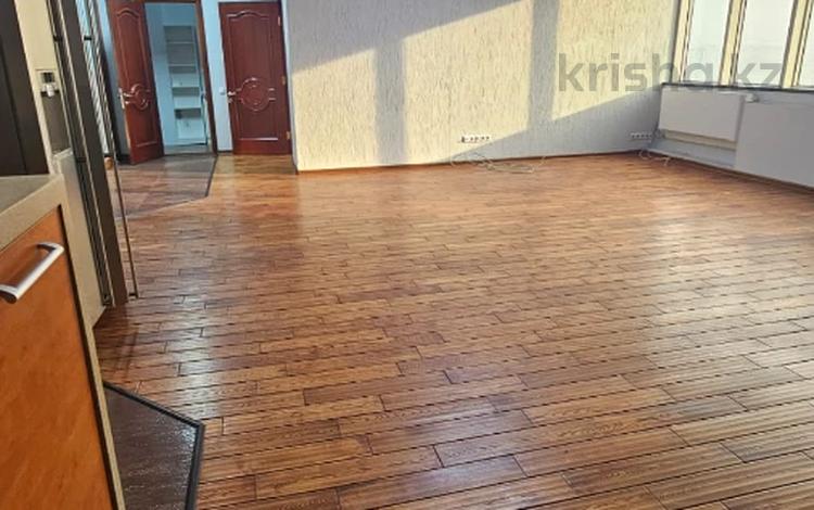 2-комнатная квартира · 90 м² · 18/30 этаж, Аль-Фараби 7 за 90 млн ₸ в Алматы, Бостандыкский р-н — фото 2