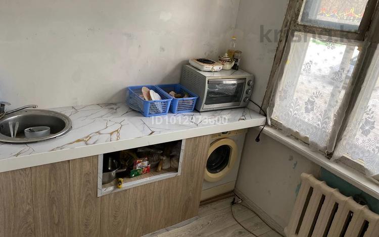 2-комнатная квартира · 74 м² · 1/5 этаж, Майкудук, 16й микрорайон 20 за 1 200 ₸ в Караганде, Алихана Бокейханова р-н — фото 3