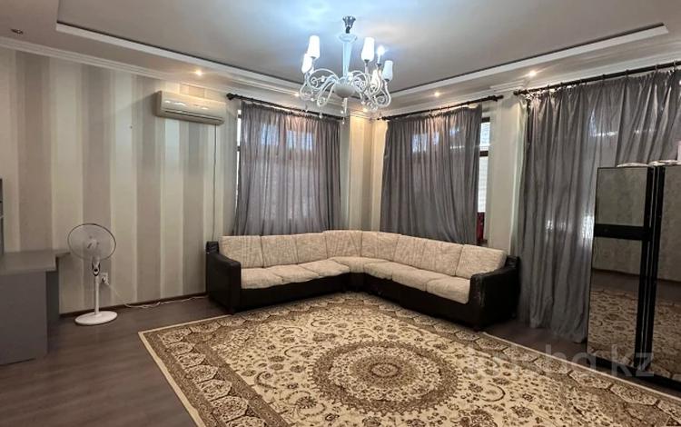 2-комнатная квартира · 77.4 м² · 4/10 этаж, мкр 12 за 26.5 млн ₸ в Актобе — фото 4