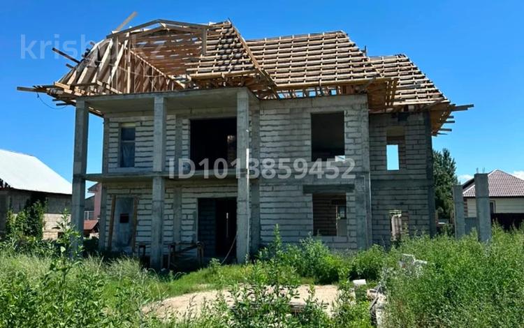 Жеке үй · 5 бөлме · 500 м² · 12 жүзд., Улица Пушкина 54 Белбулак 53 — С. Белбулак, Алматинская область, бағасы: 70 млн ₸ в Бельбулаке (Мичурино) — фото 2