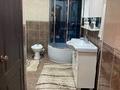 Отдельный дом · 5 комнат · 185 м² · 8 сот., мкр Самал-1, Малхаров 79 за 69 млн ₸ в Шымкенте, Абайский р-н — фото 16