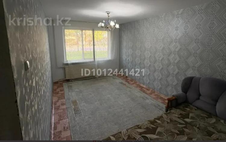 1-комнатная квартира · 30 м² · 1/5 этаж, Гагарина 67 за 9 млн ₸ в Уральске — фото 2