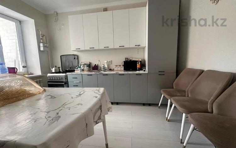 1-комнатная квартира · 37.7 м² · 3/5 этаж, Богенбай батыра 157 за 13 млн ₸ в Актобе — фото 2