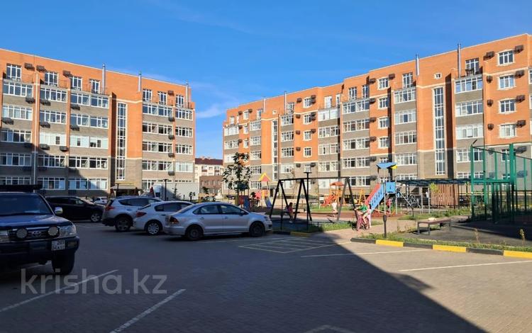 6-бөлмелі пәтер · 218.4 м² · 5/6 қабат, Алтын орда ш/а., бағасы: 46 млн ₸ в Актобе, мкр. Алтын орда — фото 2