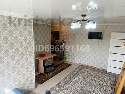 2-бөлмелі пәтер · 43 м² · 4/4 қабат, желтоксан 24а — айтеке би 27, бағасы: 13 млн 〒 в 