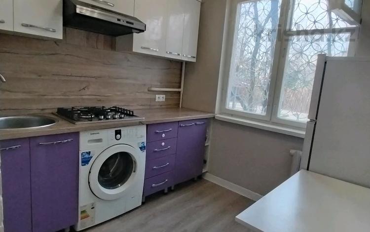 3-бөлмелі пәтер · 58.5 м² · 1/4 қабат, мкр №8, бағасы: 38.5 млн ₸ в Алматы, Ауэзовский р-н — фото 2