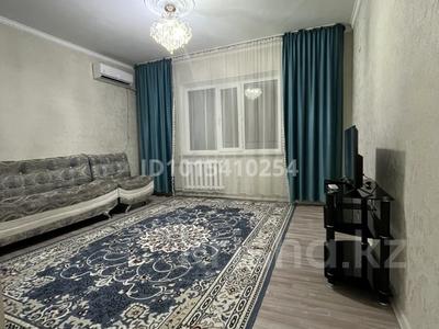 3-комнатная квартира · 60 м² · 4/5 этаж, Букейхан 11а — Доссаф за 200 000 ₸ в 
