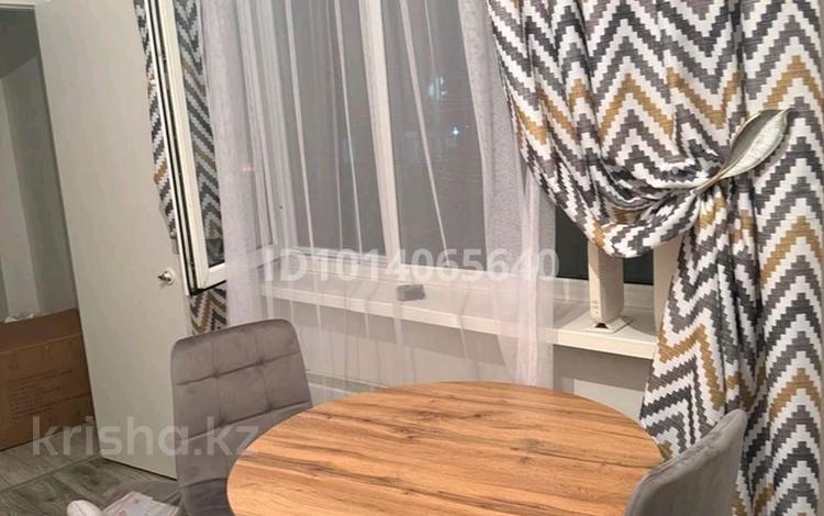 1-комнатная квартира · 30 м² · 5/5 этаж, мкр Жулдыз-2 39 б — Около подъезда магазинов 34 курицы за 200 000 ₸ в Алматы, Турксибский р-н — фото 3