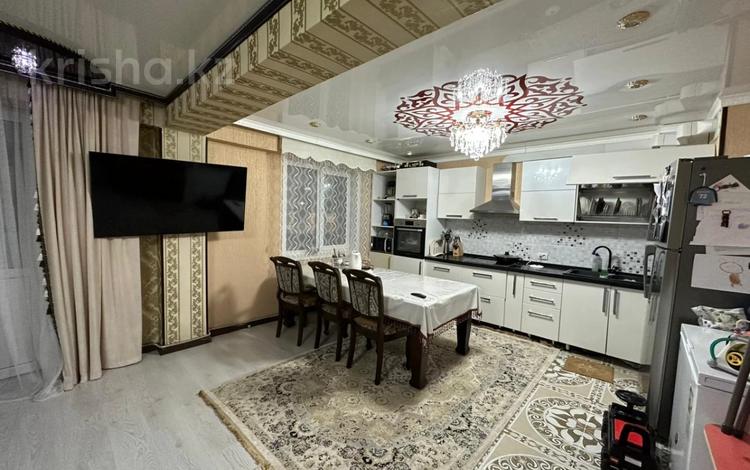3-комнатная квартира · 83.7 м² · 2/10 этаж, Увалиева 8/1 за 36.6 млн 〒 в Усть-Каменогорске — фото 3