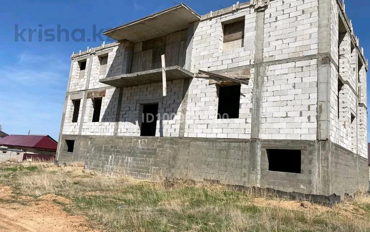 Магазины и бутики · 600 м² за 55 млн ₸ в Актобе, жилой массив Юго-Запад-1 — фото 2