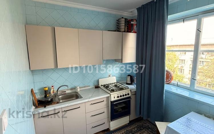 1-комнатная квартира · 35 м² · 5/5 этаж, Абдуллиных 43 за 250 000 ₸ в Алматы, Медеуский р-н — фото 2
