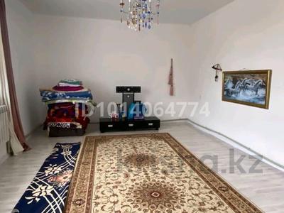 Жеке үй · 2 бөлме · 80 м² · 10 жүзд., 61-я пер 4 — Сталинский канал Байтерек, бағасы: 10 млн ₸ в 
