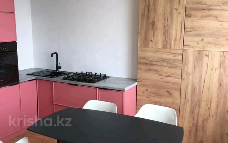 2-бөлмелі пәтер · 64.5 м² · 6/6 қабат, мкр Кокжиек 54, бағасы: 28 млн ₸ в Алматы, Жетысуский р-н — фото 2