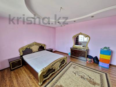Отдельный дом · 5 комнат · 200 м² · 6 сот., Кунаева 16 — Азербаева за 380 000 ₸ в Абай