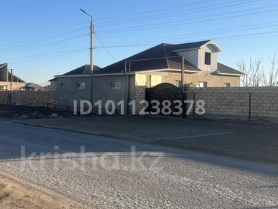 Жеке үй · 5 бөлме · 135.2 м² · 10 сот., Шерқала 196, бағасы: 25 млн ₸ в Жанаозен