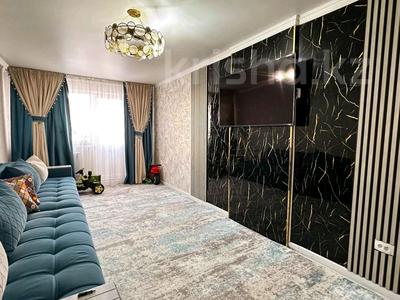 3-бөлмелі пәтер · 106 м² · 1/5 қабат, Бирлик 16, бағасы: 40 млн ₸ в Талдыкоргане, мкр Бирлик