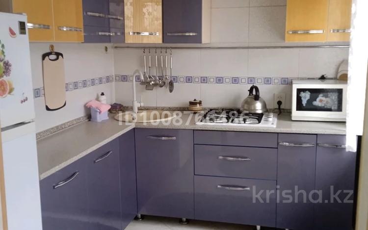 1-комнатная квартира · 38 м² · 5/5 этаж, Богенбай батыра 300 за 12 000 ₸ в Алматы, Алмалинский р-н — фото 9