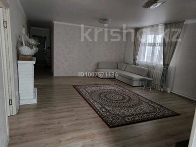 Отдельный дом · 4 комнаты · 100 м², мкр Калкаман-2, Балакаева 9 за 450 000 〒 в Алматы, Наурызбайский р-н