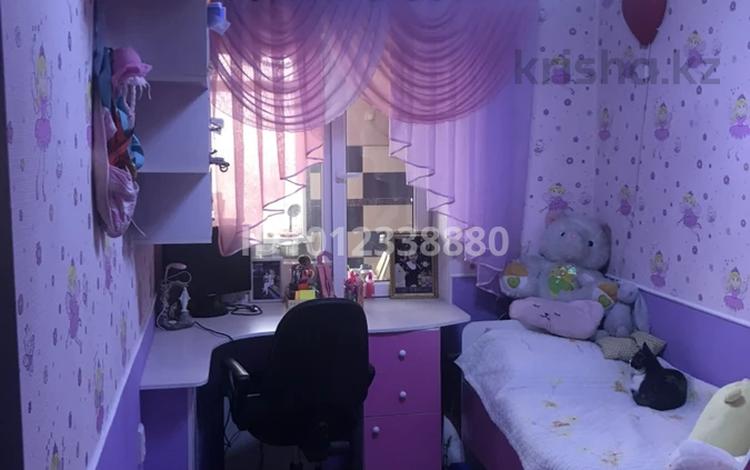 4-комнатная квартира · 80 м² · 5/5 этаж, Просп. Абая 153 за 20 млн ₸ в Таразе — фото 2