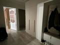 3-комнатная квартира · 70 м² · 4/9 этаж, мкр 8, Братья жубановых 293 — Зади 4 поликлиник 9 эташка за 23 млн ₸ в Актобе — фото 12