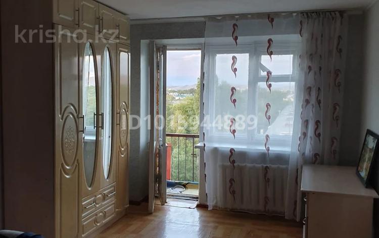 1-комнатная квартира · 45 м² · 8/9 этаж, Потанина — Район студ городка за 140 000 ₸ в Усть-Каменогорске, Ульбинский — фото 2