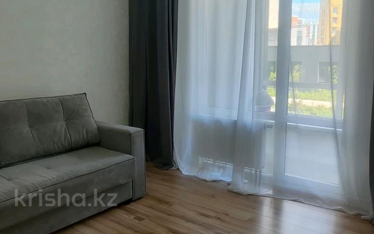 1-комнатная квартира · 38 м², Керей, Жанибек хандар 44/3 за 200 000 ₸ в Астане, Есильский р-н — фото 2