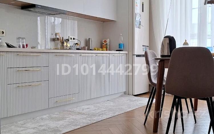 2-комнатная квартира · 66 м² · 8/9 этаж, Жұбан Молдағалиев 9 за 300 000 ₸ в Астане, Нура р-н — фото 2