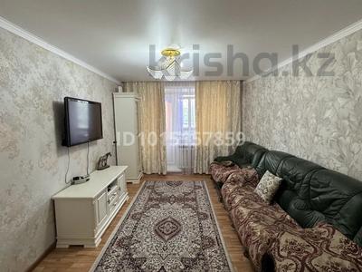 3-комнатная квартира · 63 м² · 2/5 этаж, Космонавтов 149 за 21.5 млн ₸ в Караганде, Казыбек би р-н