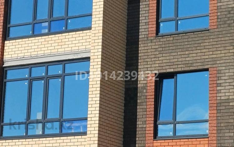 3-бөлмелі пәтер · 97 м² · 1/5 қабат, Алтын орда ш/а. 341в, бағасы: 36 млн ₸ в Актобе, мкр. Алтын орда — фото 2