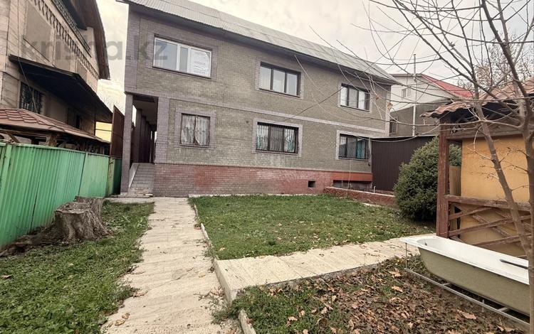 Отдельный дом · 7 комнат · 453.9 м² · 6 сот., мкр Атырау 125 за 110 млн 〒 в Алматы, Медеуский р-н — фото 2