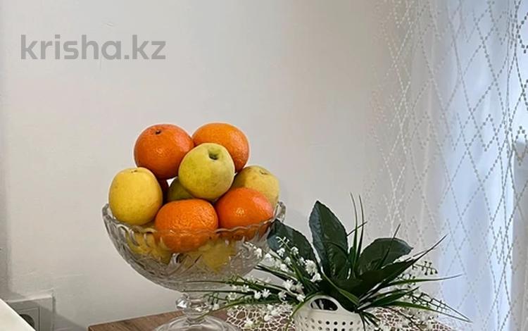 3-комнатная квартира · 76 м² · 2/7 этаж, Шымкент тас жолы 8/2 — Туран молл за 15 000 〒 в Туркестане — фото 9