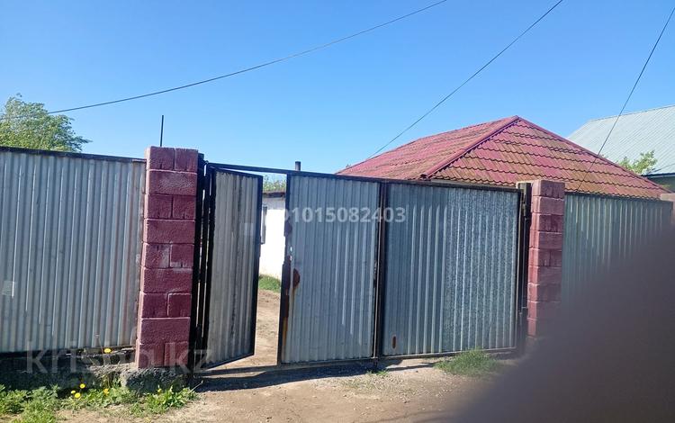 Отдельный дом · 4 комнаты · 80 м² · 10 сот., Б.Майлин 71 — Школы за 11 млн ₸ в Остемире — фото 2