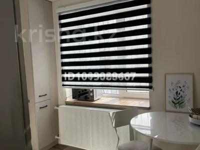 1-бөлмелі пәтер · 45 м² · 1/5 қабат, Қонаев ш/а. 63, бағасы: 16 000 ₸ в Уральске, мкр Кунаева