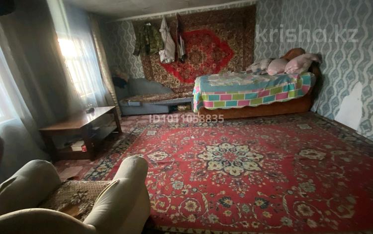 Отдельный дом · 2 комнаты · 32 м² · 7 сот., Победы 17 — В 10 минутах от Усть Каменогорска за 3.8 млн ₸ в Уварово — фото 2