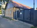 Отдельный дом · 5 комнат · 106 м² · 4.5 сот., Академика Чокина 77 — Магазин Золотое Руно за 52 млн ₸ в Павлодаре