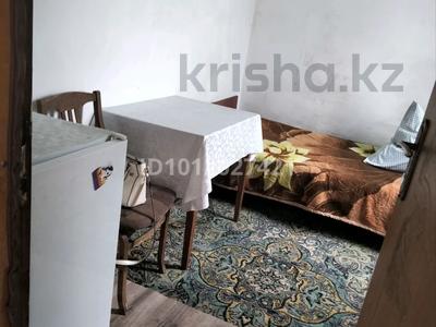 1 бөлме · 17 м², Мартынова 18 — Школа 66, Максима, оптовика Саудакент, бағасы: 80 000 ₸ в Алматы, Жетысуский р-н