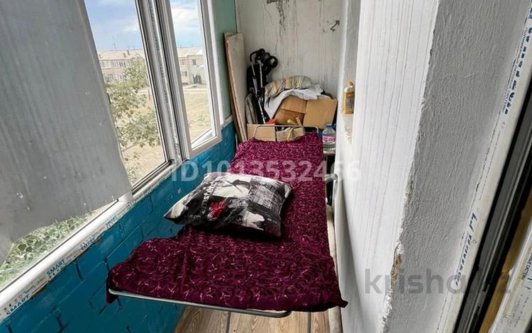 3-комнатная квартира · 60 м² · 3/3 этаж, Холодный ключ — Продам кв на трёх этажке рядом магазин остановка 5 минут ходьбы за 8.5 млн ₸ в Семее — фото 2