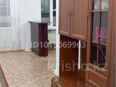 4-бөлмелі пәтер · 90 м² · 2 қабат, Конаев 2Б, бағасы: 200 000 ₸