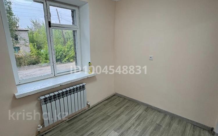 2-бөлмелі пәтер · 41.7 м² · 2/2 қабат, Зейнеп Қойшыбаева 1 — За магазином Мира, бағасы: 4.5 млн ₸ в Кабанбай — фото 23
