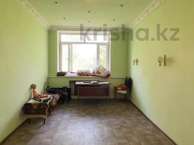 3-комнатная квартира · 107 м² · 2/4 этаж, Республики 179 за 11.8 млн ₸ в Темиртау